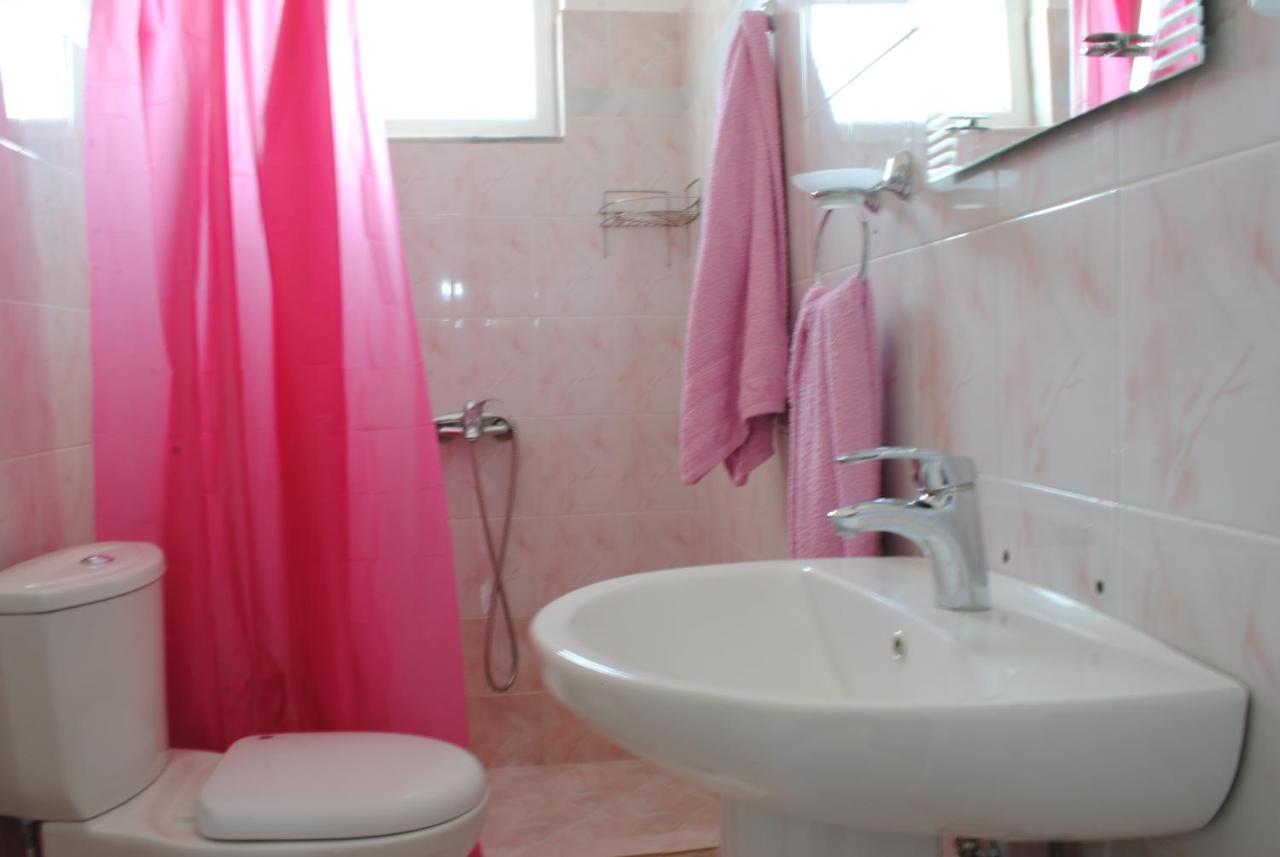 Hotel Mikela Ksamil Luaran gambar